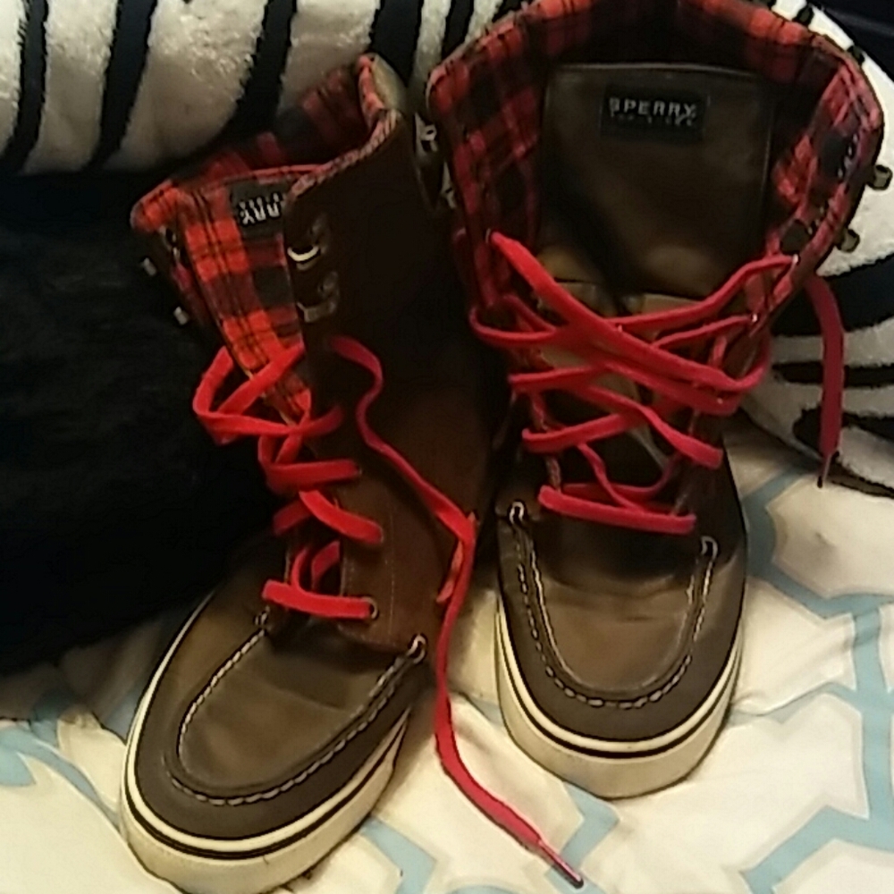 Sperry Boots